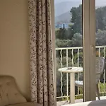 Hotel Castellu Rossu 3*