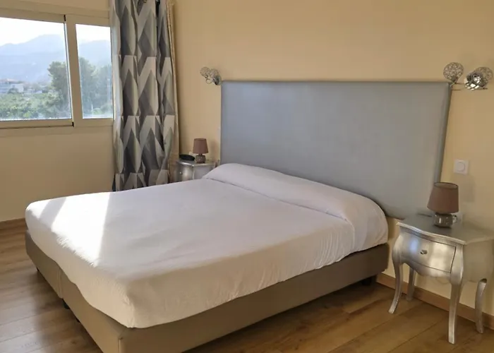 Castellu Rossu Hotel