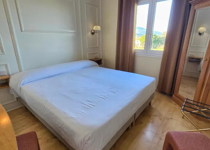 Hotel Castellu Rossu