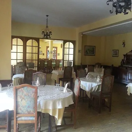 Hotel Castellu Rossu