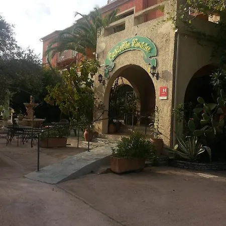 Hotel Castellu Rossu