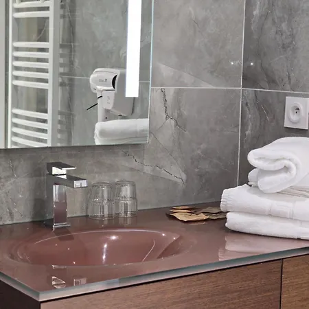 호텔 Castellu Rossu 3*