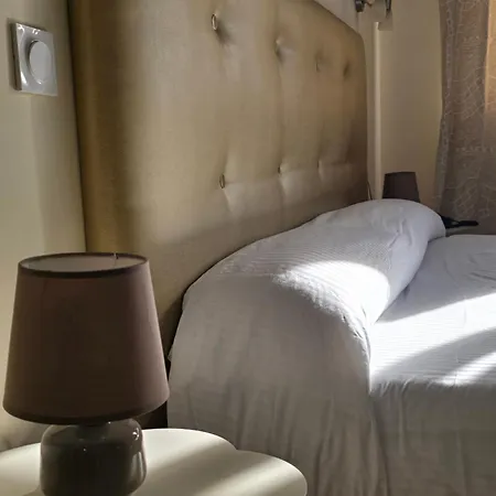 Hotel Castellu Rossu 3*