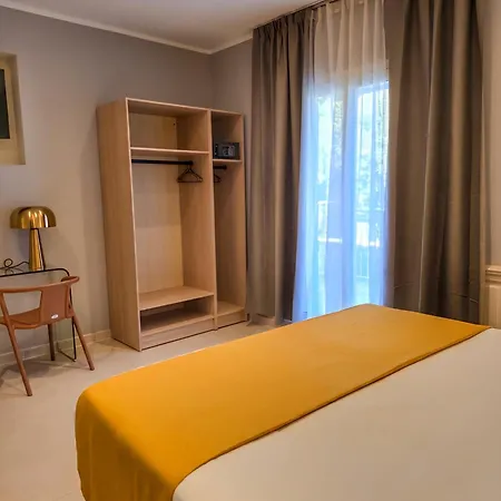 فندق Castellu Rossu 3*
