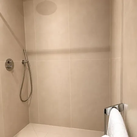 فندق Castellu Rossu 3*