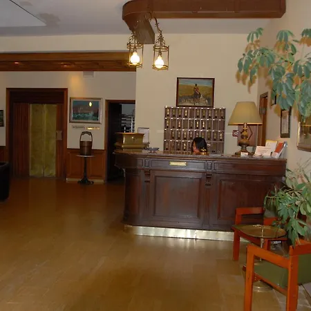 Castellu Rossu 루키아나