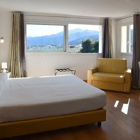 Castellu Rossu Hotel