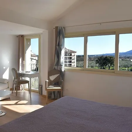 Castellu Rossu Hotel