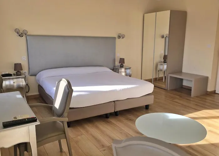 Castellu Rossu Hotel Lucciana (Corsica)