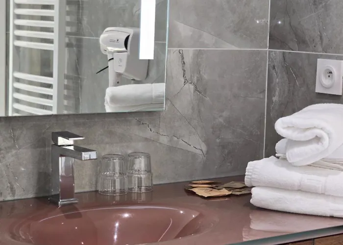 Hotel Castellu Rossu 3*